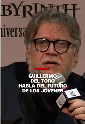 Guillermo del Toro en Morelia: 'Generaciones fallaron a los jóvenes'