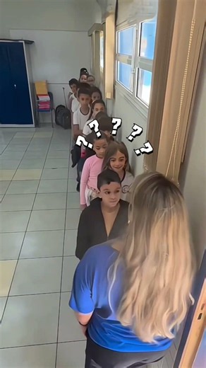 This Teacher's Prank Made The Whole Class Laugh 😂