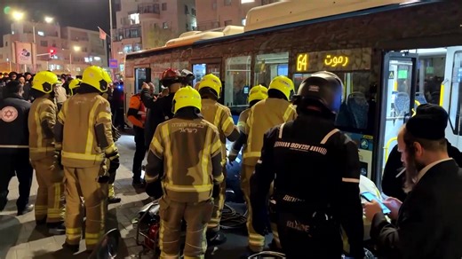 WARNING: GRAPHIC CONTENT A mass ultra-Orthodox Jewish rally against military conscription turned deadly in Jerusalem, when a teenage boy was crushed to death after a man driving a bus rammed into the crowd https://reut.rs/3LhH5BA | Reuters