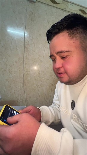 ‏وایڤەر✅ ڤایبەر❎.😂