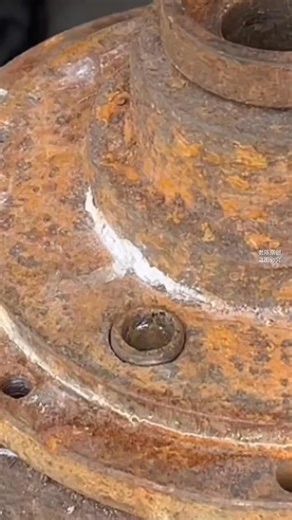 25-piece multi-spline screw extractor set. It is used to remove broken studs, bolts, and screws without damaging the hole threads #hardwaretools #powertools #ScrewExtractor | ToolTrek999