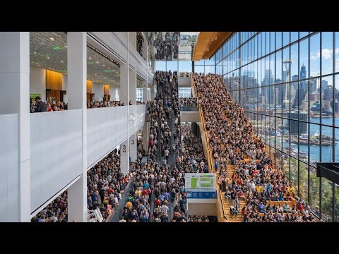 ECCC SEATTLE COMIC-CON FULL WALK 4K 
