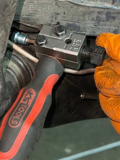 Every Mechanic needs this Tool😱 #mechanics #bestproducts #workshop | Mechanic Tools