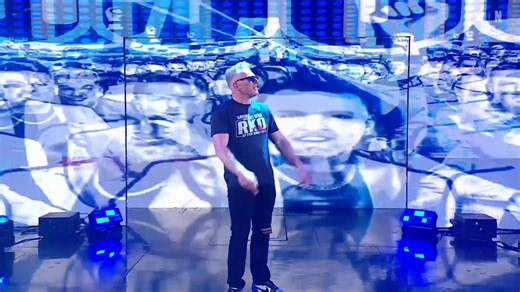 NETFLIX JUST TRIED TO CENSOR PAT MCAFEE AND FAILED 😭#Smackdown