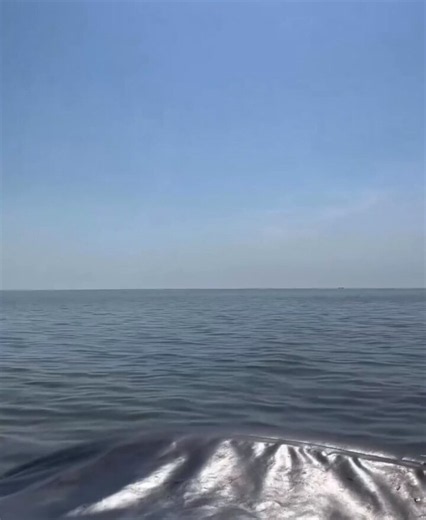 Russia's first cruise missile strike on Syria came from the Caspian Sea, about 1,500 km from its targets.On October 7, 2015, four ships of the Caspian Flotilla fired 26 Kalibr missiles. One was a frigate. The other three were corvettes of roughly 1,000 tons each.The missiles