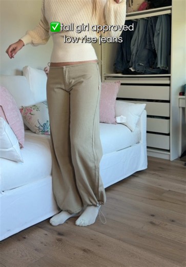 low rise jeans adjustable waist 🤝😌 tall girl approved 6ft size large for reference #TikTokShopBlackFriday #tiktokshopcreatorpicks #DiscoverYourGift #tallgirlapproved #lowrisejeans