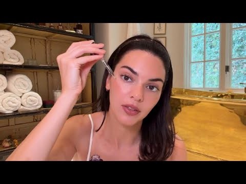 Kendall Jenner's Skincare Routine With L’Oréal Paris Revitalift Filler Hyaluronic Acid + PDRN Serum