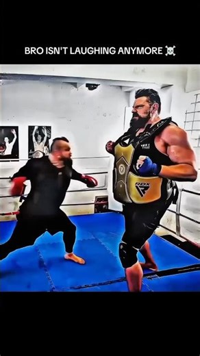 Eddie Hall throws a 100% punch on The Dutch Giant 😳