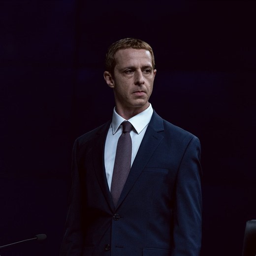 First look at Jeremy Strong as Mark Zuckerberg in the 'Social Reckoning' trailer