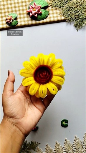 DIY Pipe Cleaner Flower 😱🌻। #easycraft #diyflower #shortsviral #trendingvideo