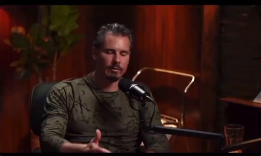 🚨 Tim Alberino says Grey aliens may be engineering a human-alien hybrid species that “looks just like us,” retains telepathic abilities, and could control humans.His claim? The abduction program’s end game is planetary conquest by stealth. 👀🛸