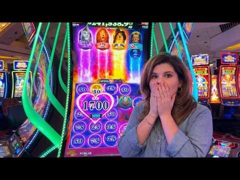 Ruby Plays the Wizard of OZ I'll Get You My Pretty Slot Machine!