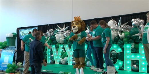 Ivy Tech kicks off 24-hour giving event with donuts, carnival games and a reception