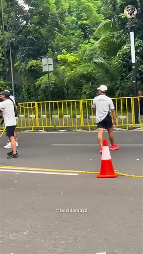 Video của noibencon (@noibencon) với bản nhạc nhạc nền - noibencon