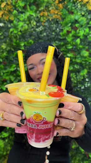 🍓🎉 VARA JUICE GRAND OPENING WITH FREE SMOOTHIES! 📍 841 N Germantown Pkwy Cordova, TN 38018 Saturday October 24th from 3 pm - 8 pm! Enjoy: Free smoothies Giveaways DJ Photobooth