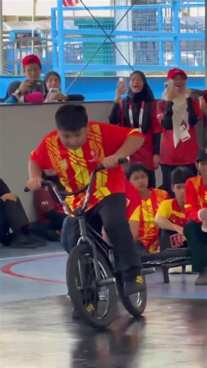 Flatland BMX Star in Selangor — Rising BMX Flatland Skills
