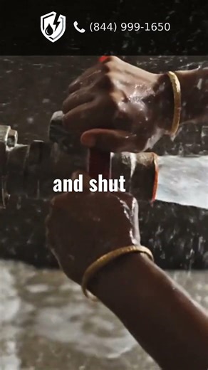 Bathroom Sink Overflowing? Stop the Water Quickly