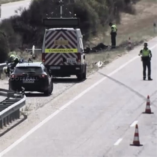 Sports & Stream Content on Instagram: "😔😔😔 On July 20, 1969, the Apollo 11 mission achieved the first human landing on the Moon, marking a pinnacle of human engineering and the Space Race. Launched by a Saturn V rocket from Florida, the mission carried three astronauts: Neil Armstrong, Buzz Aldrin, and Michael Collins. ​While Collins remained in lunar orbit aboard the Command Module Columbia, Armstrong and Aldrin descended to the Sea of Tranquility in the Lunar Module, Eagle. With only second