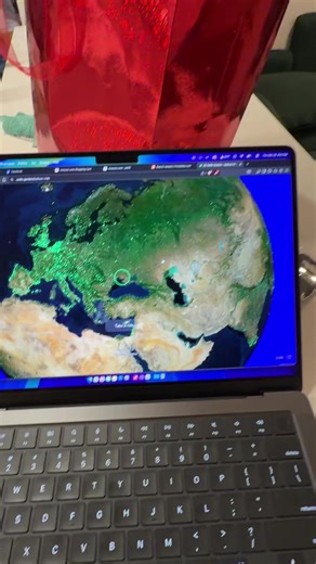 #radiogarden is such a cool app and it’s totally free to use.
