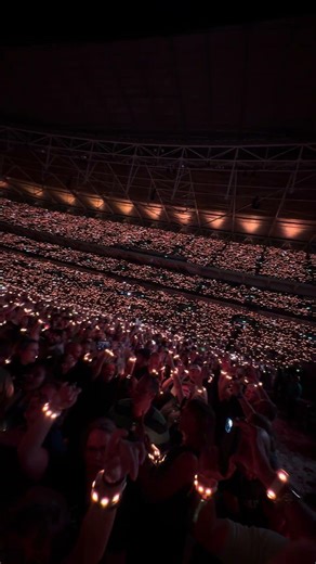 Coldplay — Fix You Live at Wembley Stadium | Music of the Spheres World Tour (Aug 2025)