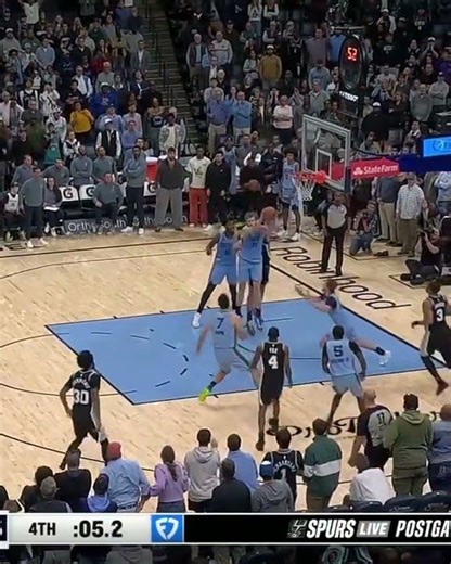 GRIZZLIES COMPLETE COMEBACK ON CLUTCH BLOCK BY SANTI ALDAMA 🔥