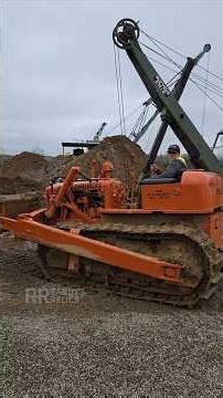 1952 Allis Chalmers HD-5 powered by a 2-71 Detroit Diesel.