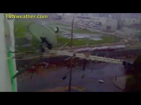 Incredible Footage INSIDE Portugal Tornado - November 16, 2012