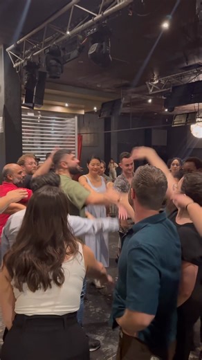 Free Beginner Salsa Classes in Sydney CBD! 🌟 Make new mates ✅ 🌟 Enjoy heaps of fun with others ✅ 🌟 Get lively and on the move ✅ 🌟 Master Salsa moves ✅ 🌟 Hit the dance floor at our parties ✅ 🌟 Dance with anyone, anytime ✅ 🌟 A relaxed and welcoming spot for a boogie and a yarn ✅ 🌟 No dance partner? No worries! ✅ 🌟 Ideal for those keen to step into Salsa for the first time ✅ Just 20 spots open each week and they're filling up fast. Don’t miss out; this offer wraps up once we're at full swi