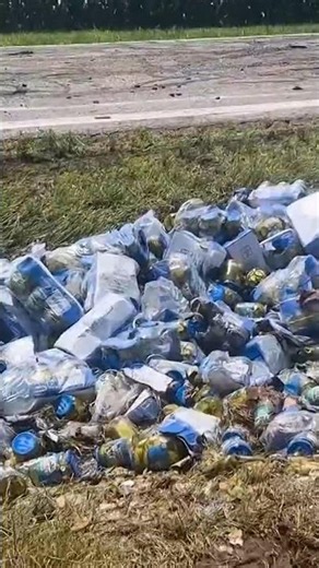 Pickles spilled on Ohio road after truck crash