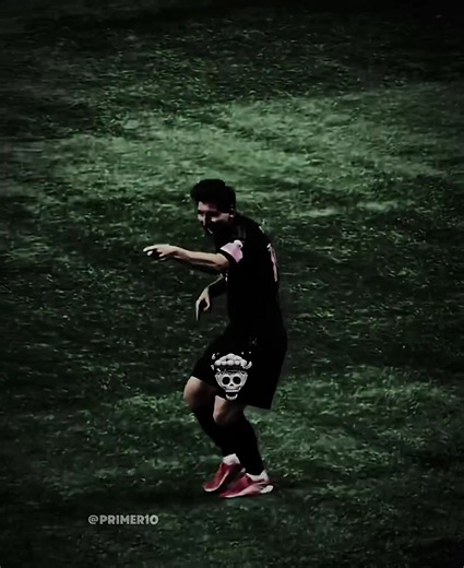 Messi today is crazy 💀🔥 #messi #skills #footballtiktok #dribles | messi skills