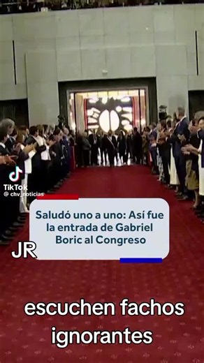 Entrada de Gabriel Boric a la ceremonia: saludo a mandatarios y reacciones