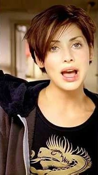 TORN | Natalie Imbruglia
