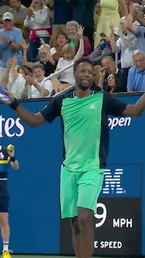 Monfils has still GOT it! 🤯