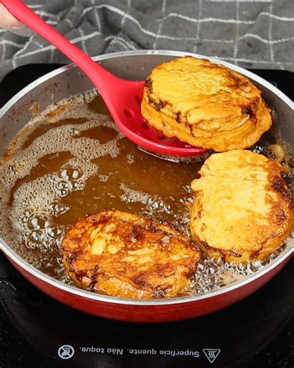 Rocambole stuffed with cheese! Easy and Delicious! | More Recipes