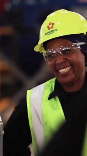 New year, new career! We offer a range of career paths and job training programs to help you launch or continue your sustainability career. | Republic Services