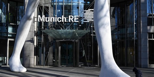 Munich Re Cuts Revenue Guidance Further but Maintains Profit View