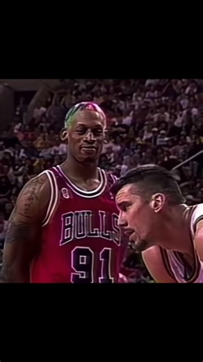 Denis Rodman alien blues edit #edit #dennis #rodman #dennisrodman #nba #fyp #bulls #rebound #hair