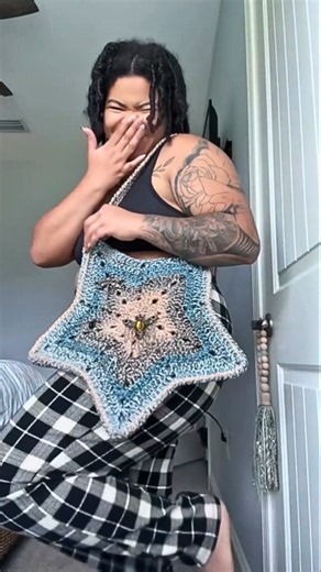 The star shaped crochet bag inspiring handmade creations