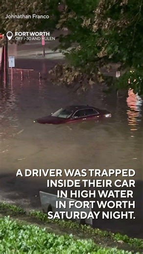 Storms slam North Texas, leaving behind damage, displaced families