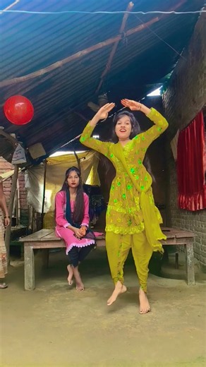 aba to babuo ke #new #reels #dance #lovedance
