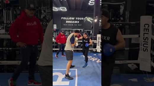 David Benavidez tuning defensive skills & adopting a Philly shell in camp for Gvozdyk