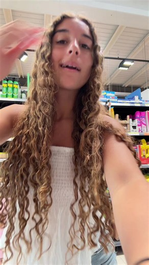 apareceu um moço 🥲