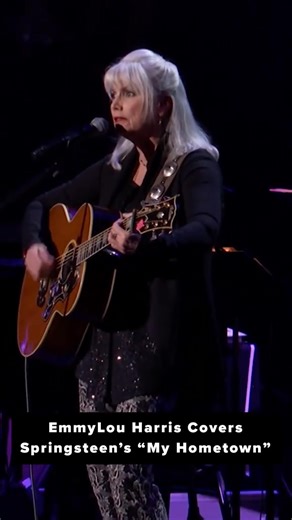 EmmyLou Harris pays tribute to Bruce Springsteen with this live cover of "My Hometown" 🎶 | Roaming Strings