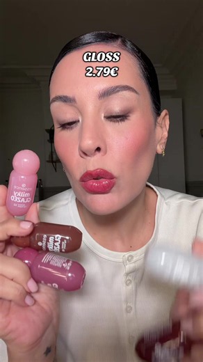 Ces gloss a 3 euros !
