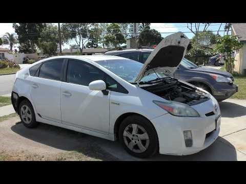 2010 Toyota Prius Oil Leaking or Disappearing EASY FIXED