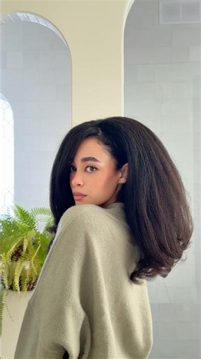 Fluffy blowout on natural hair tutorial!