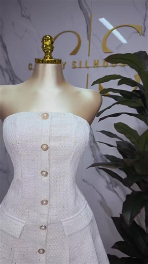 AVAILABLE BY PRE ORDER ONLY.. If this is not ELEGANCE I don’t know what is.. Mini Dress With Blazer Cost: $495 NATIONWIDE DELIVERY VIA TTPOST 📍229 Clarke Road, Penal (Same Compound As E-pan Restaurant 📞321 0496 #nationwidedelivery #classysilhouettes #tik_tokfashionista #boutique #shopping