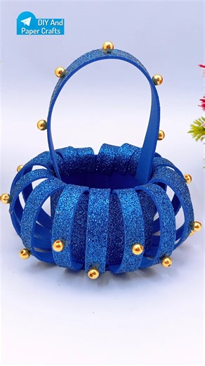 Handmade Easter basket making tutorial - EVA foam sheet basket making for Easter day - Hanging Christmas basket #Crafts #BasketIdeas #easterinspired #reels #easterbasket #eastergifts | DIY And Paper Crafts