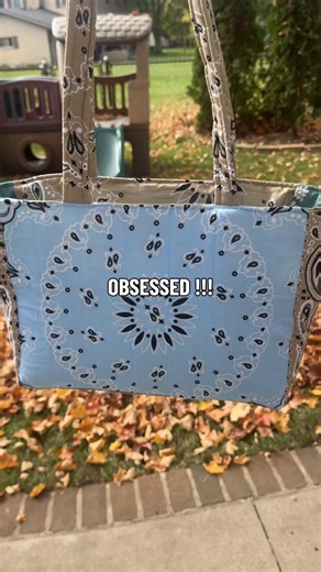 back in my sewing grind so many fun projects coming!!! #bandanabag #bandanatote #stitchbitch #hobbyhoe #postpartumgiftideas