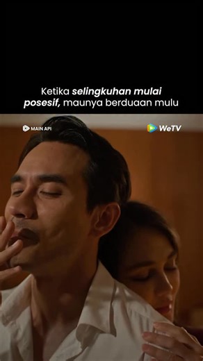 Emang wajarkah posesif begini selingkuhan? 🎬: WeTV Original Main Api 👉: Nonton di WeTV! 📌: https://bit.ly/MainApiWeTV #NontondiWeTV #WeTVIndonesia #WeTVOriginal #MainApi | WeTV Indonesia